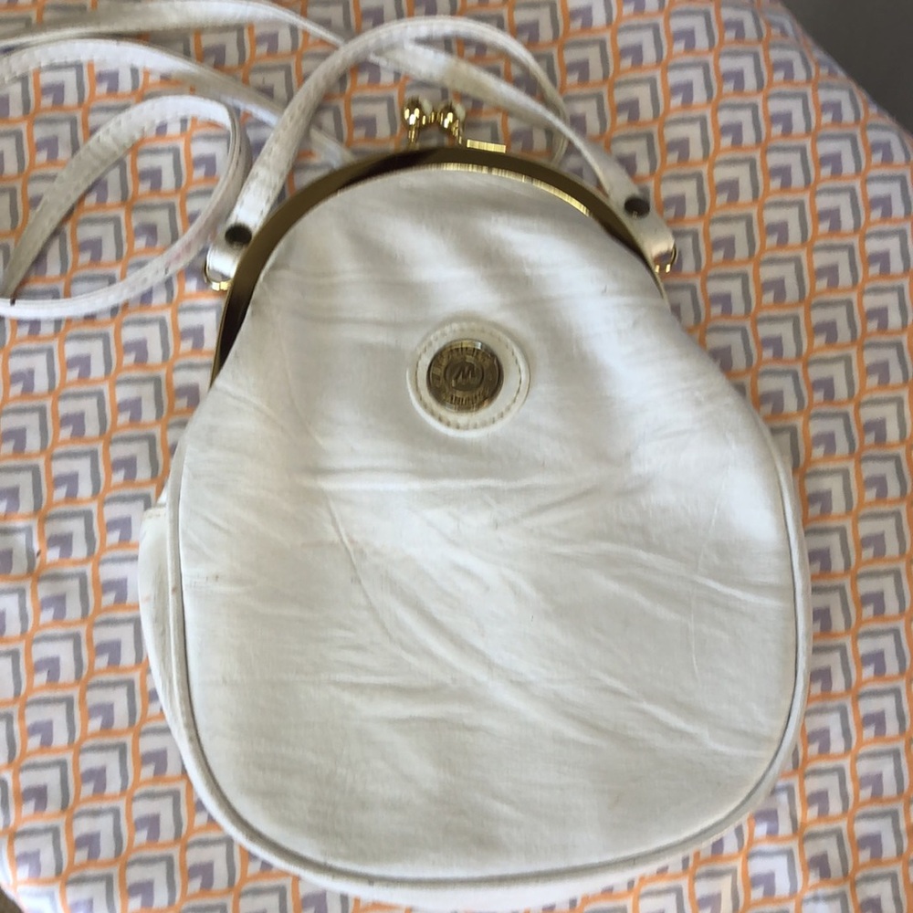 Vintage Monique Cream colored faux leather crossbody handbag.